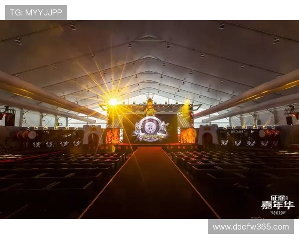 在世界杯酒吧里与陌生人一起燃情看球的狂欢之夜沉浸式体验之旅 - 副本 - 副本