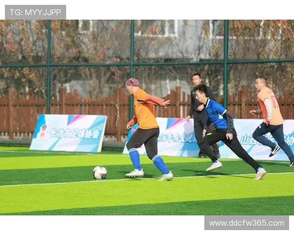 掌控攻防转换与空间博弈的现代足球比赛节奏艺术深度解析全景透视 - 副本 (2) 掌控攻防转换与空间博弈的现代足球比赛节奏艺术深度解析全景透视 - 副本 (2)