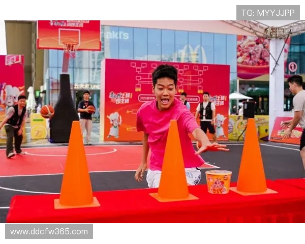 热血争锋见证巅峰对决篮球赛事全景深度专题报道精彩瞬间与传奇故事 - 副本 - 副本