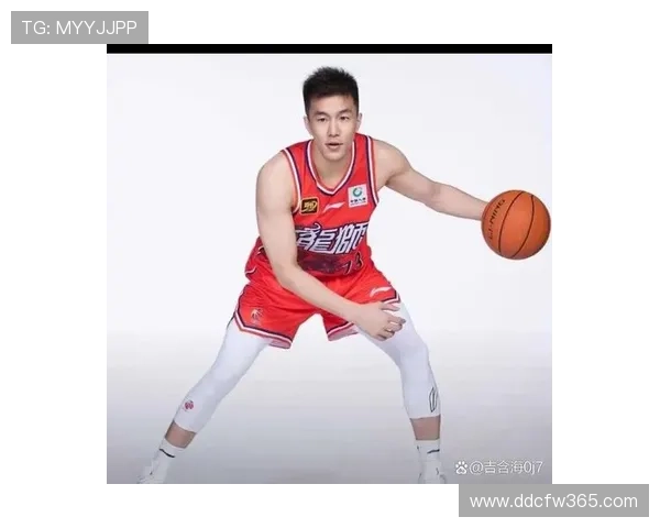 篮坛最新动态全覆盖 今日焦点赛事分析与球员表现深度解读